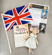 Load image into Gallery viewer, Queen Elizabeth II Letter - British Monarch